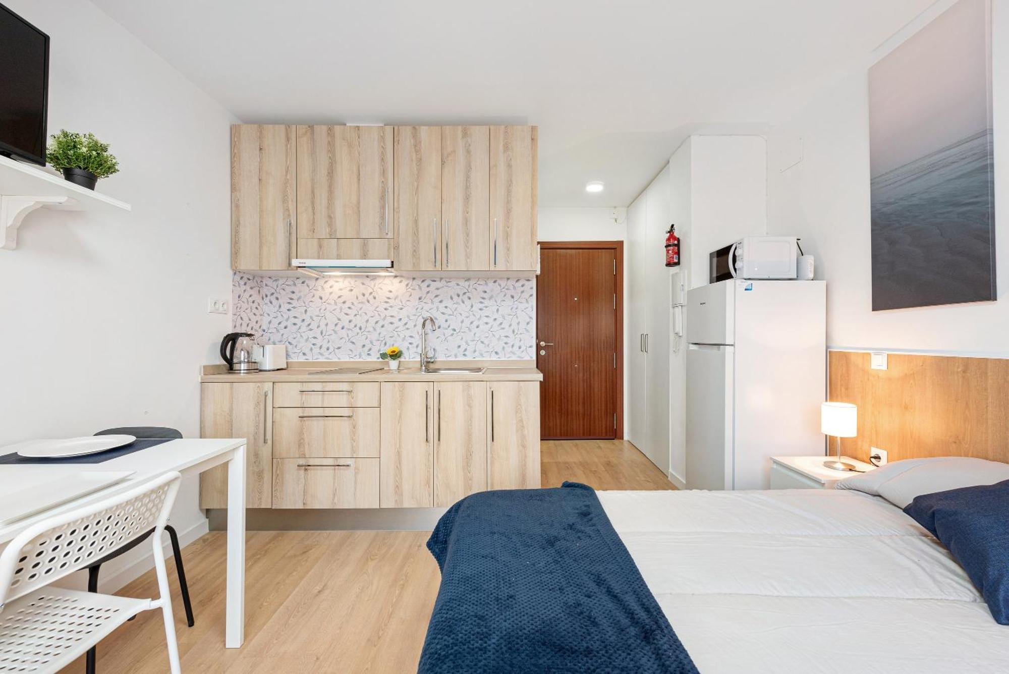 Estudios Larios 9 Málaga Kültér fotó